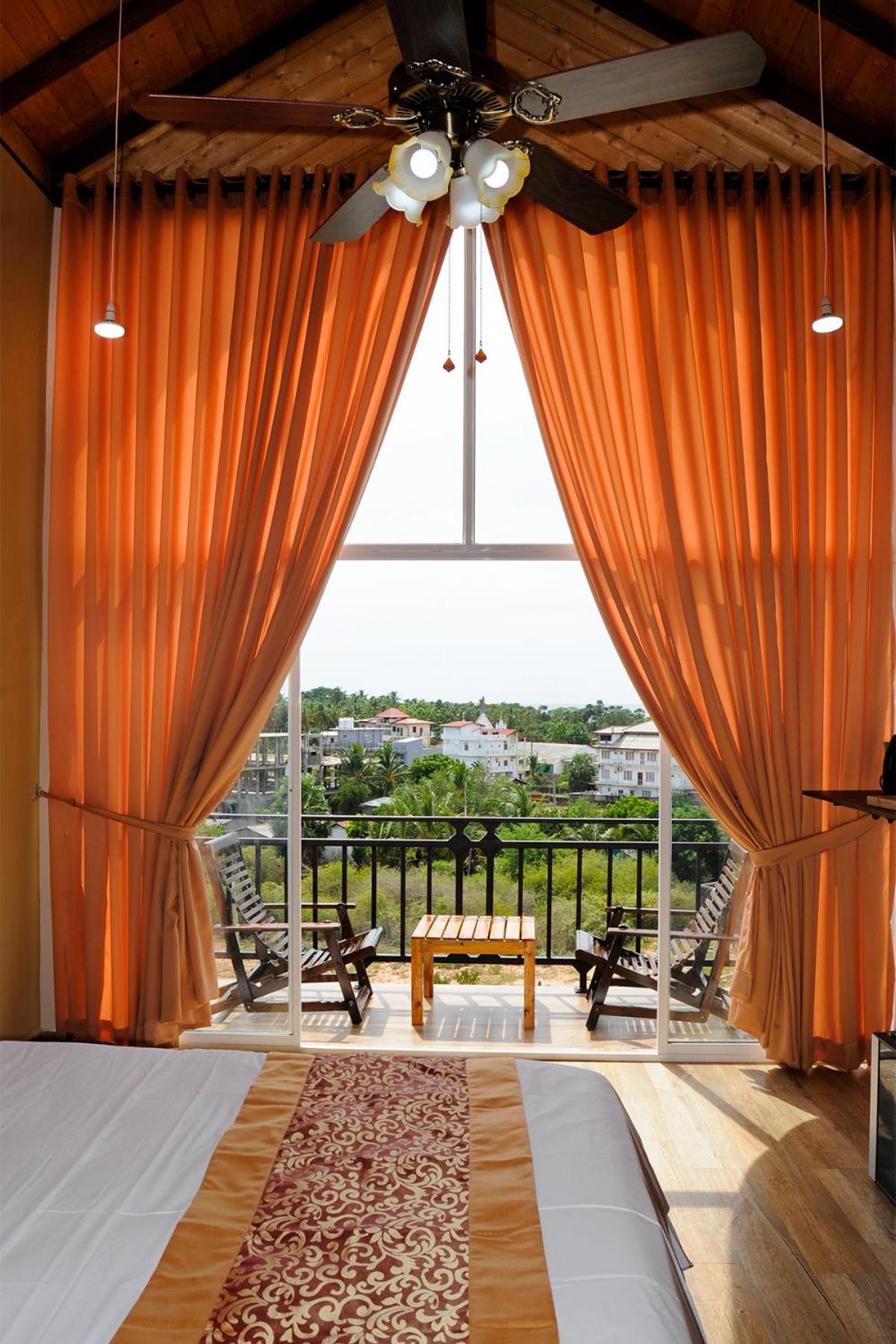 Woodycrest Hotel Trincomalee Ngoại thất bức ảnh