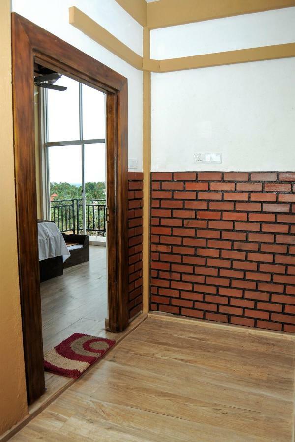 Woodycrest Hotel Trincomalee Ngoại thất bức ảnh
